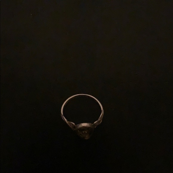Ring - Picture 3 of 3